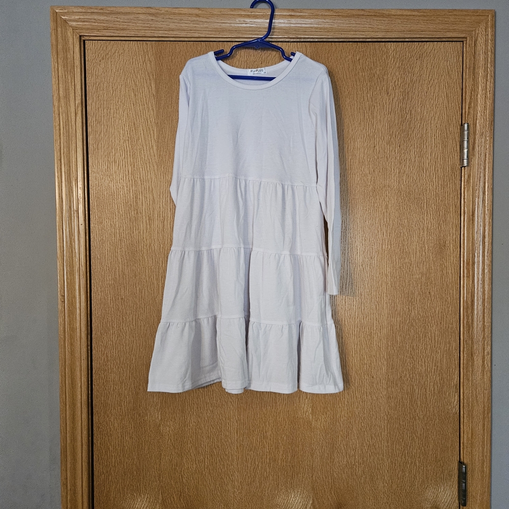 Chic White Long Sleeve Tiered Dress